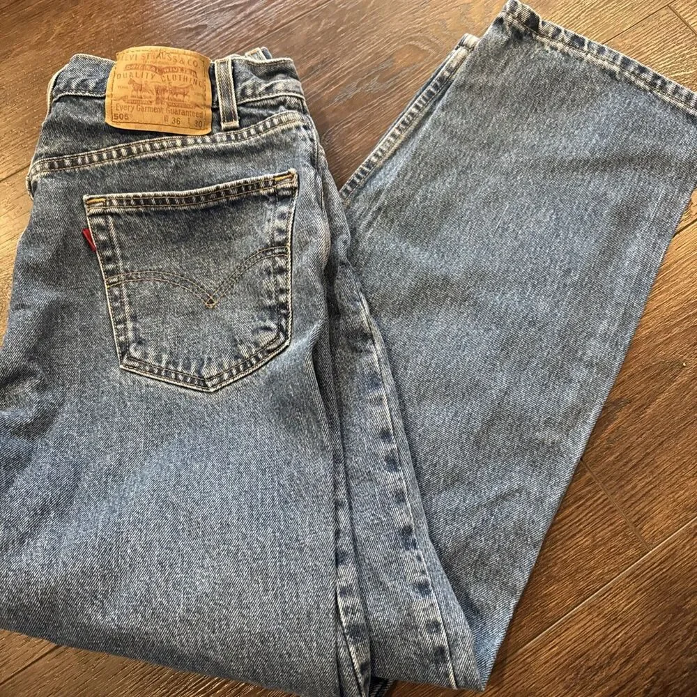 Levi’s 505 Regular Fit Straight Leg; Men’s Sz 36x32 Made In USA